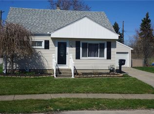 92 Ontario Dr, Buffalo, NY 14225