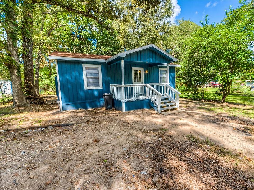 1st image of 419 Carolyn Dr