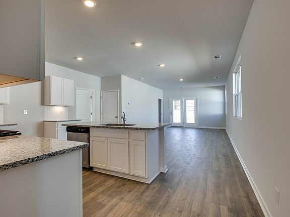 5th image of 8024 Lang Ave Lot 170