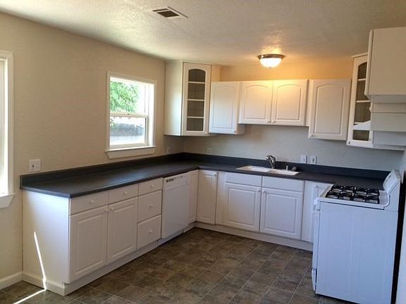 2nd image of 2116 Sicard St