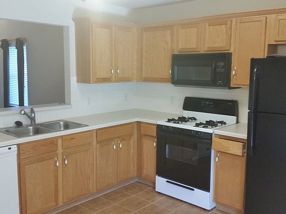 2nd image of 3939 Upper Passage Ln