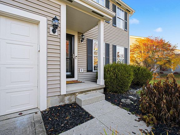 5th image of 3259 Prairie Gardens Dr