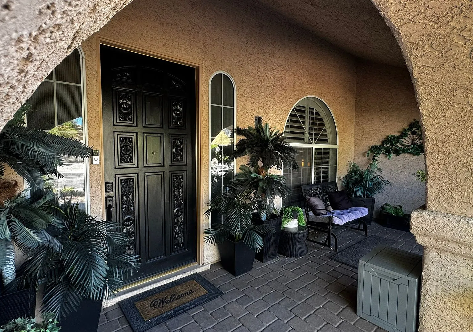 Fully Furnished Vacation Living — Photo 3