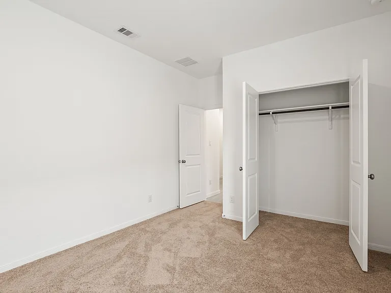 7906 Wonder Woman Dr — Photo 12