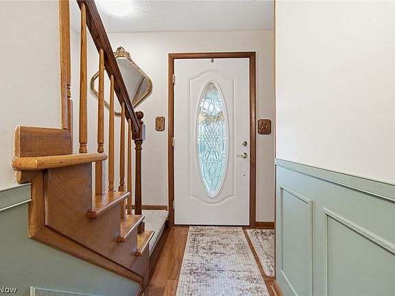 5th image of 35680 Chestnut Ridge Rd