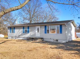 3313 S Outer Belt Rd, Oak Grove, MO 64075