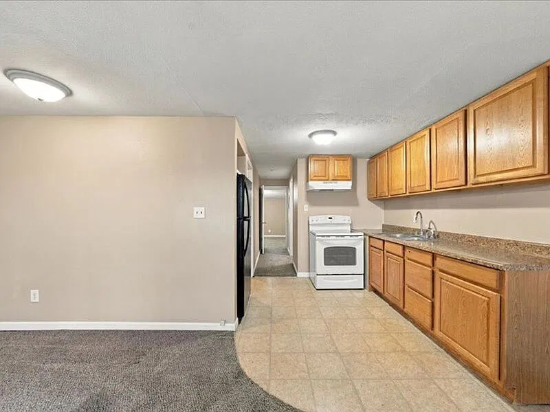 1 bed, 1.0 bath, 980 sqft, $900 — Photo 4