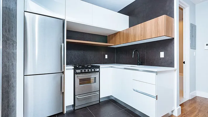 Rented by Nooklyn NYC LLC | media 24