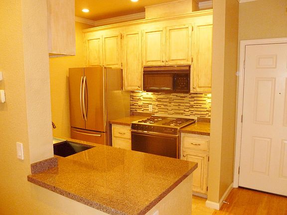 5th image of 231 El Camino Real APT 205