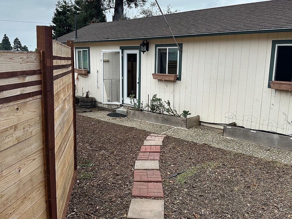 1st image of 769 Kern St