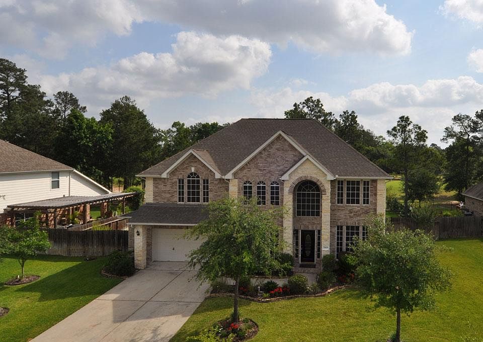 1st image of 20615 Bentwood Oaks Dr