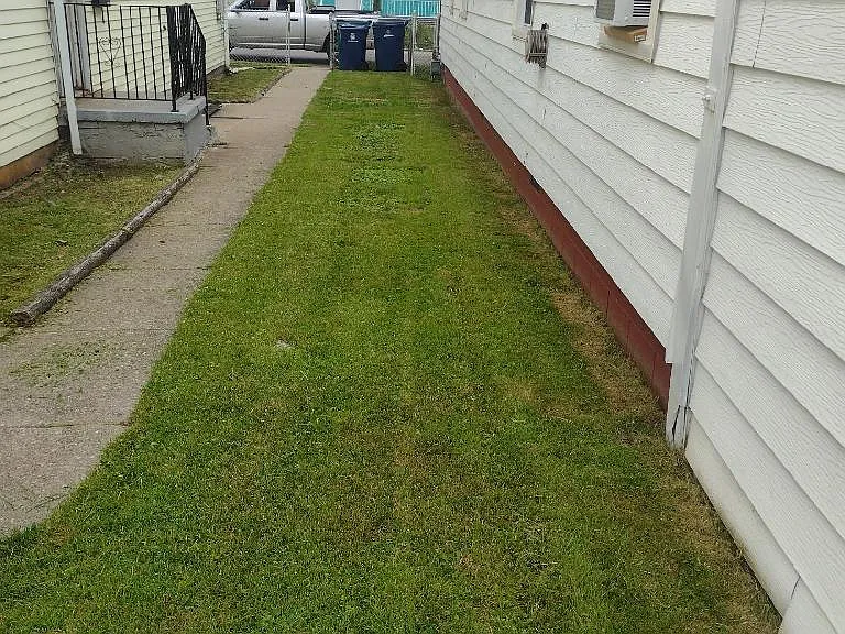 82 Kail St #1 — Photo 10