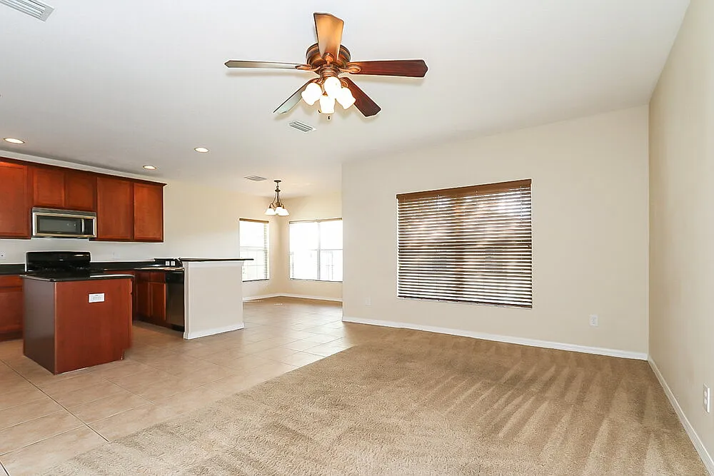 Building Photo - 16217 Bridgewalk Dr