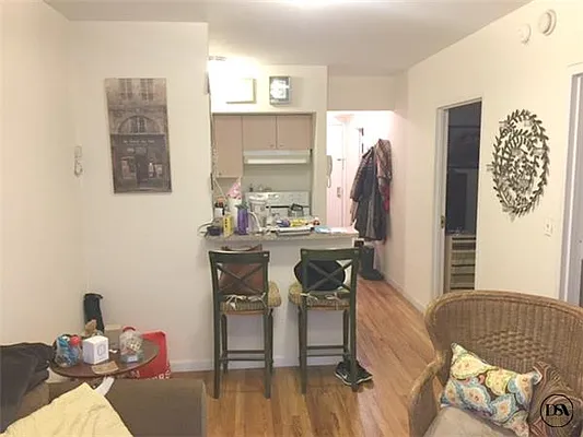 Rented by DSA Realty | media 22