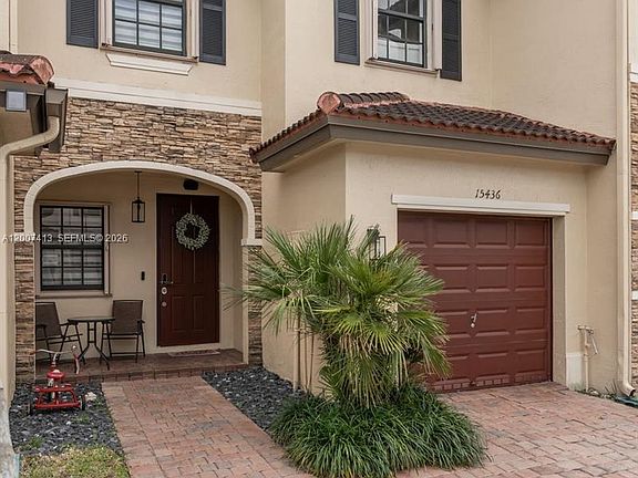 3rd image of 15436 SW 119th Ter