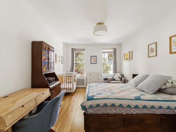 616 East 18th Street image 12 of 21