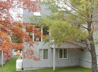 4 Mountainside Condos, Londonderry, VT 05148