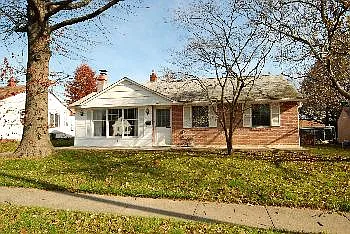 3823 Meridian Dr photo 1