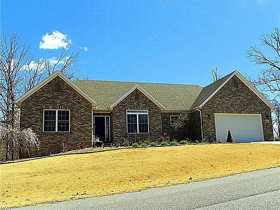 3rd image of 12 Monmouth Dr