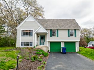 2 Skyline Dr #2, North Windham, CT 06256