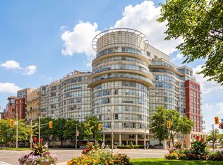 550 Queens Quay W #906, Toronto, ON M5V 3M8