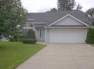3109 Riley Ridge Rd, Holland, MI 49424