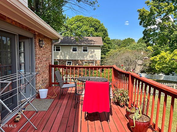 5th image of 3403 Pine Timbers Dr