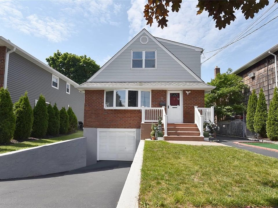 1st image of 36 Vandewater Avenue
