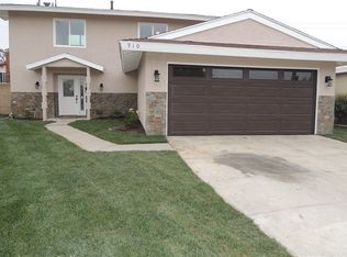 910 E Diamondale Dr, Carson, CA 90746