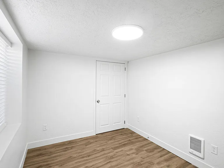 781 S 1800 W #3 — Photo 16