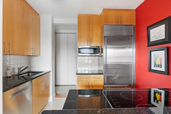 Sold by Douglas Elliman | media 15