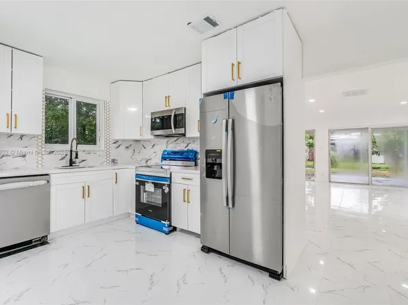 4731 NW 12th St, Lauderhill, FL 33313