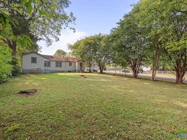 huntsville-alabama-440507463 picture