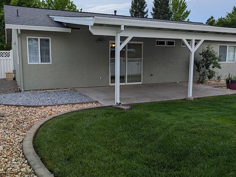 3604 Stingy Ln — Photo 13