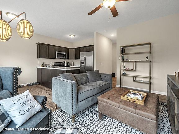 5th image of 1820 Coolidge Rd #1