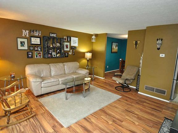 5th image of 3551 Castleton St
