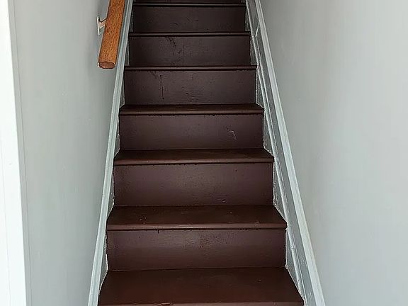 4th image of 69 Vineyard Ave Floor 1