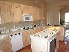 3rd image of 1 Victoria Ct