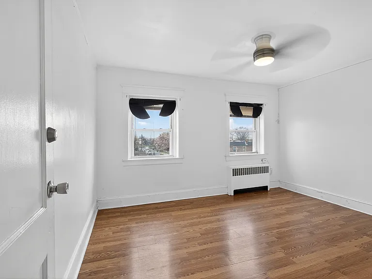 5726 Jackson St #1 — Photo 3