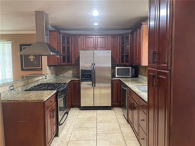 3421 Clearview Pkwy — Photo 6