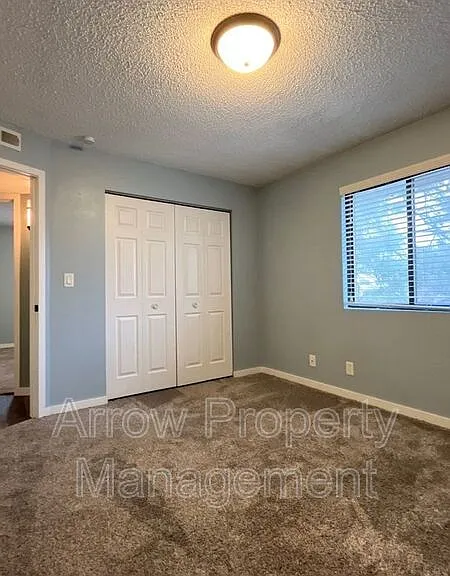 3405 Holdrege St #307 — Photo 9