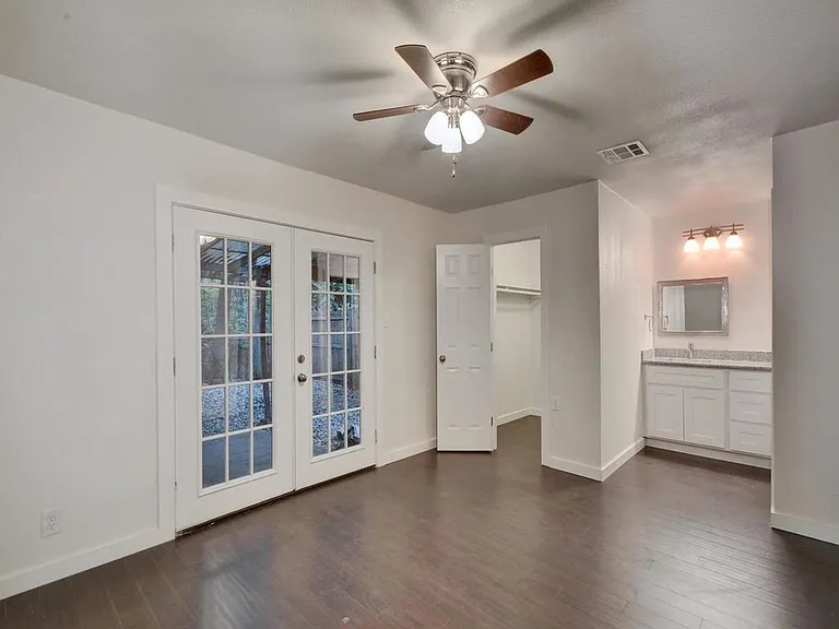 2706 Parker Ln #A — Photo 12