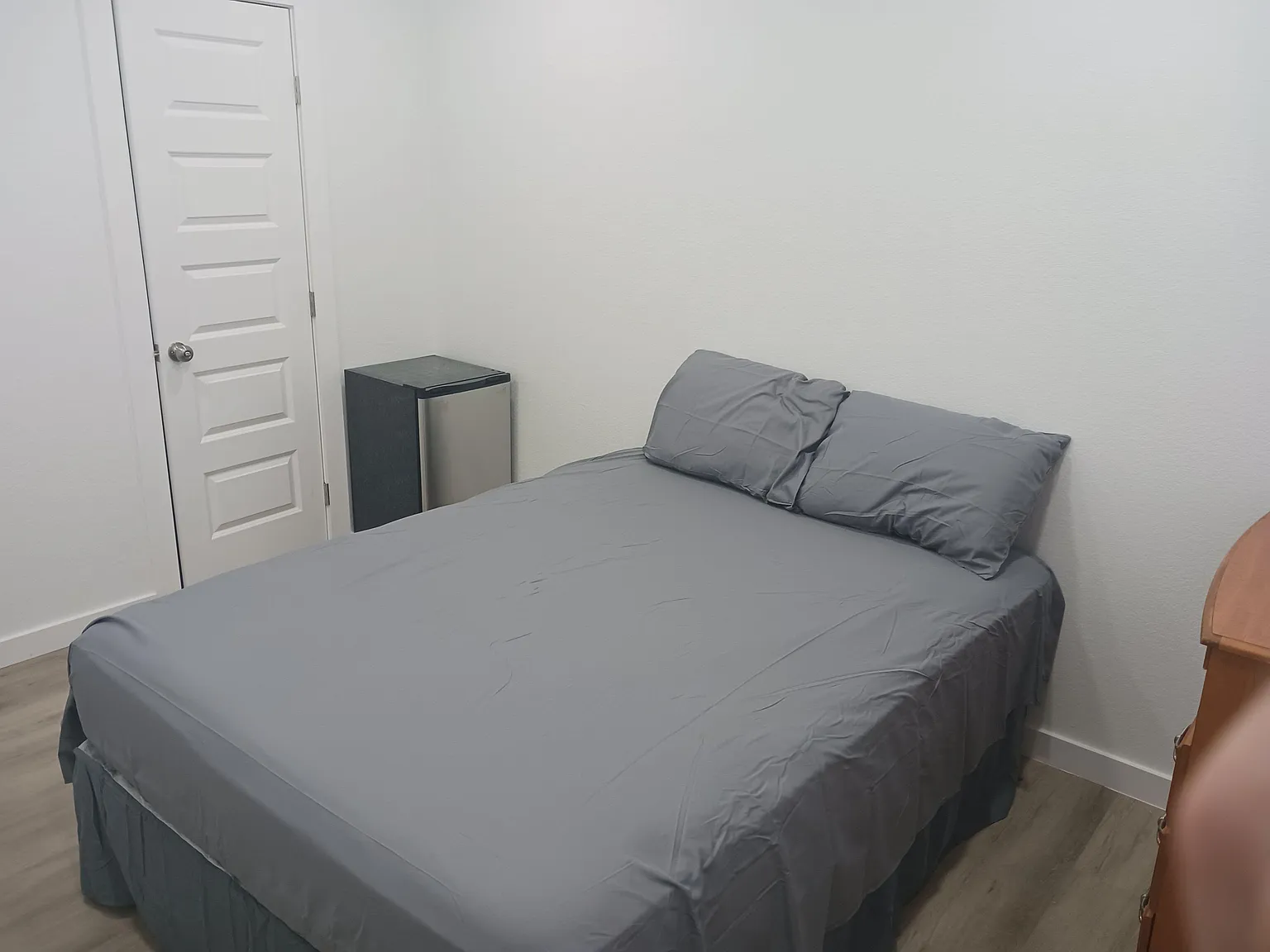 4 bed, 4.0 bath, 1697 sqft, $745 — Photo 2