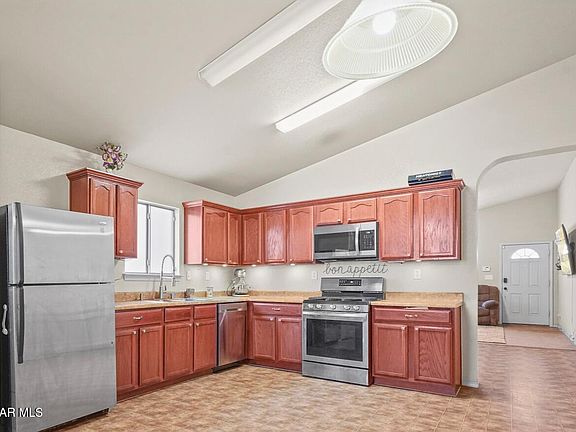 2nd image of 11732 Mesquite Miel Dr