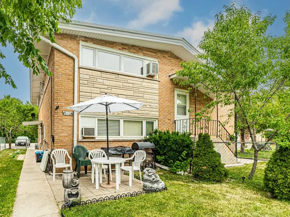 3860 Ivanhoe Ct, Schiller Park, IL 60176
