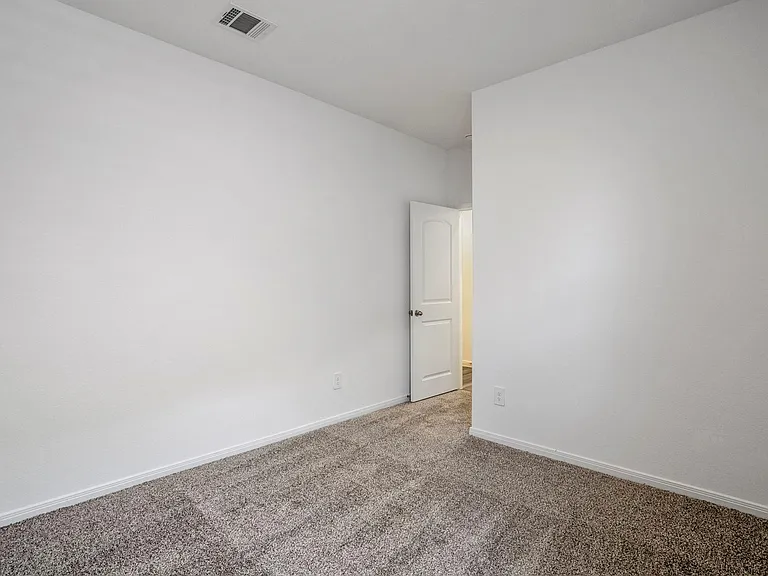 922 Youth Water Rd — Photo 38