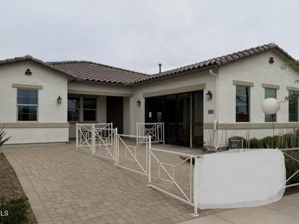 17198 W CHARLOTTE Drive, Surprise, AZ 85387