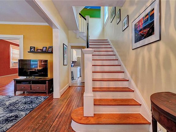 4th image of 1333 Westover Ave