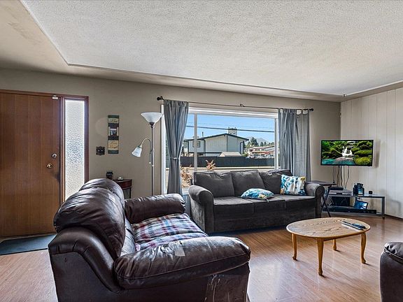 4th image of 46515 Chilliwack Central Rd
