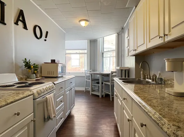 31 Deering St, Portland, ME